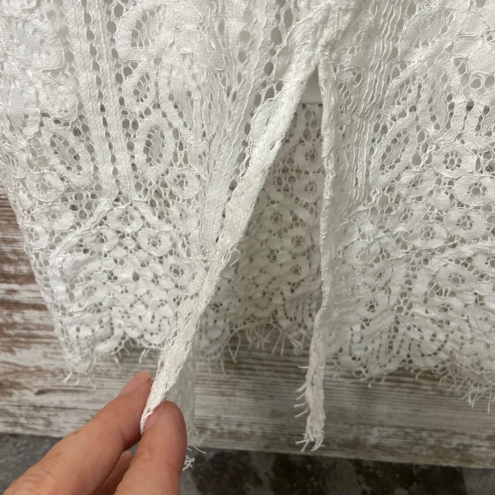 Lulus Remarkable White Sheer Lace Short Sleeve Mini Dress Sz‎ XS LIKE NEW!